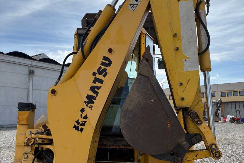 OmecoHub - Immagine KOMATSU WB93R-2
